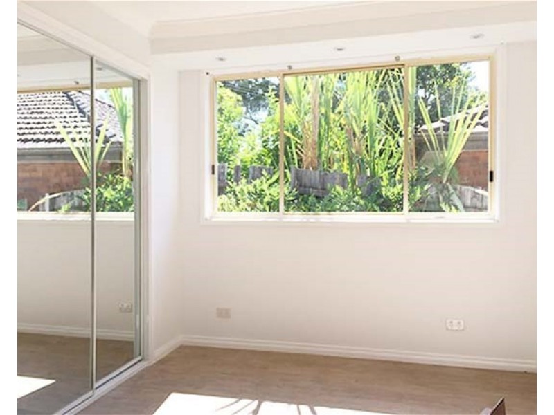 93 Constitution Rd, Meadowbank NSW 2114