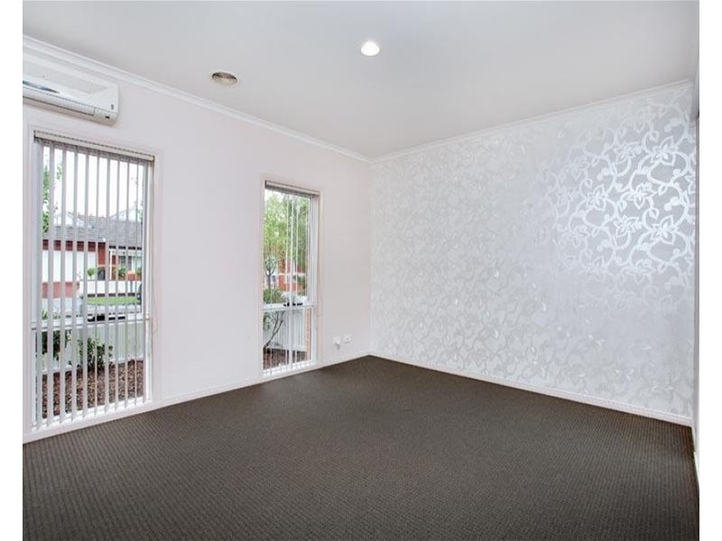 37 Forge Close, Maribyrnong VIC 3032