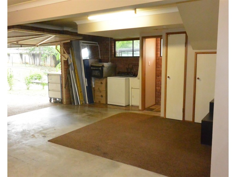 10 Gill court, Bundamba QLD 4304