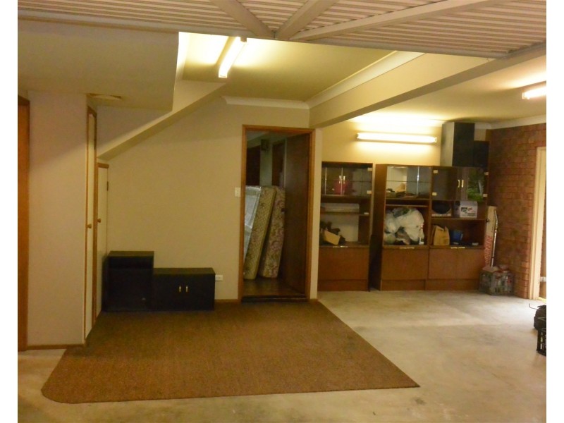 10 Gill court, Bundamba QLD 4304