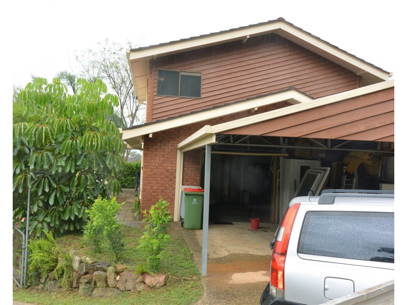 10 Gill court, Bundamba QLD 4304
