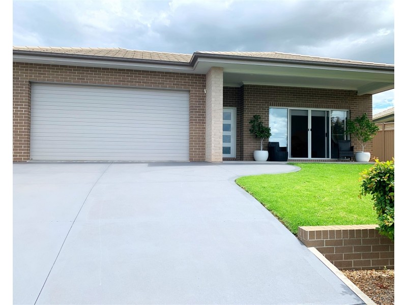 4 Ibis Street, Tamworth NSW 2340