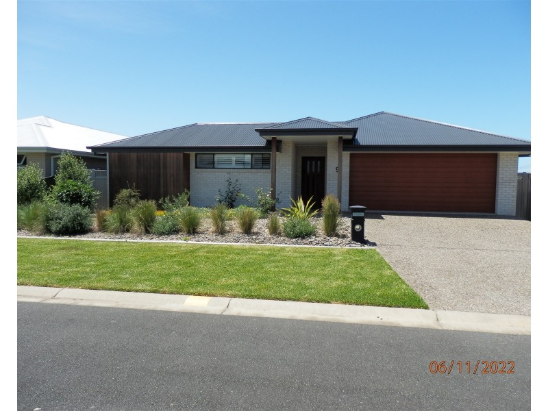 9 Bunyan Avenue, Old Bar NSW 2430