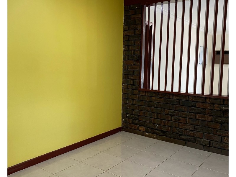 27 Holling street, Maddington WA 6109