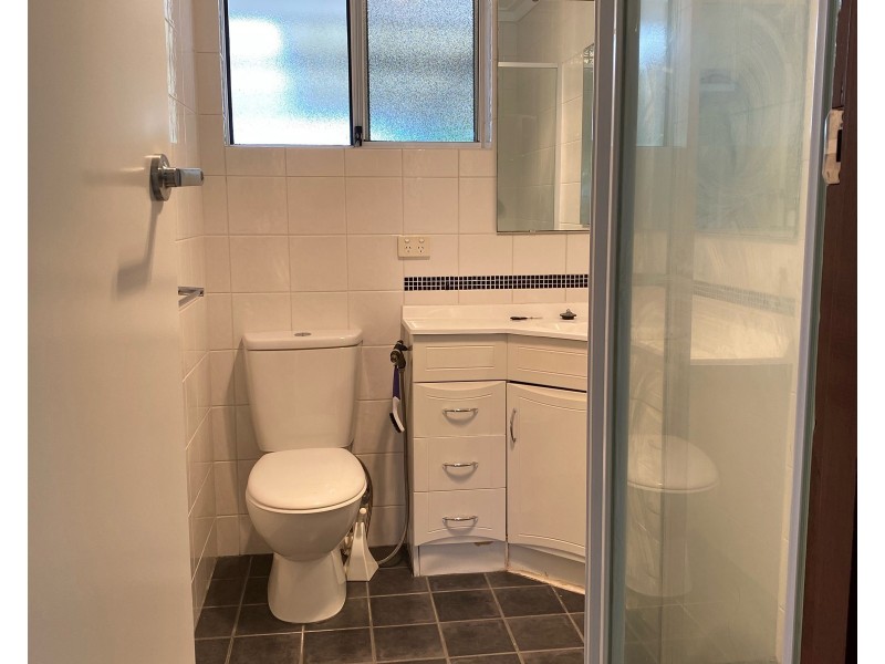 27 Holling street, Maddington WA 6109