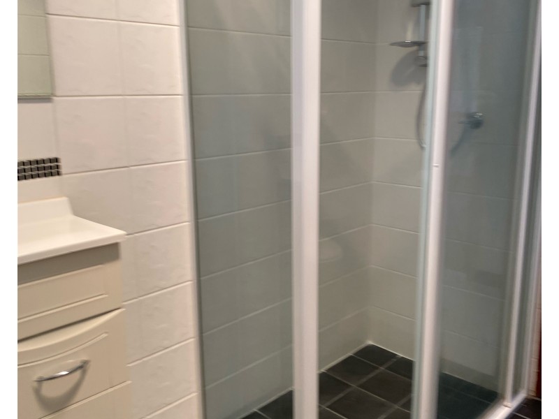 27 Holling street, Maddington WA 6109