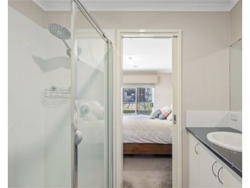 43 McLachlan Street, Golden Square VIC 3555