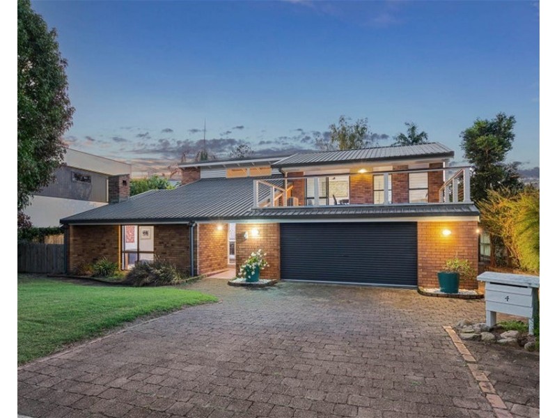 4 Mandalay Street, Fig Tree Pocket QLD 4069