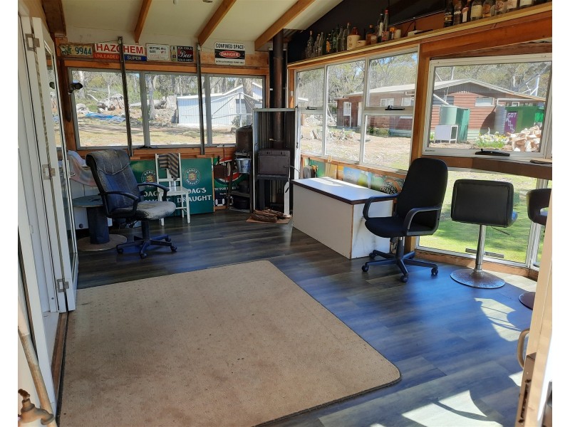 17 johnstone road, Doctors Point TAS 7304