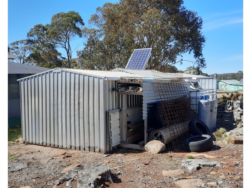 17 johnstone road, Doctors Point TAS 7304