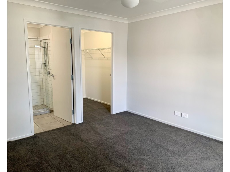 1/7 Darcey Avenue, Cumbalum NSW 2478