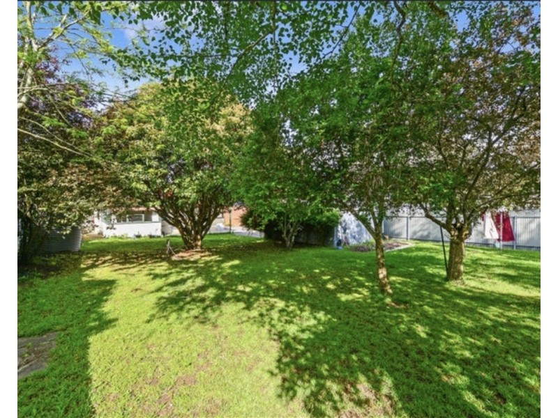 14 Auricht rd, Hahndorf SA 5245