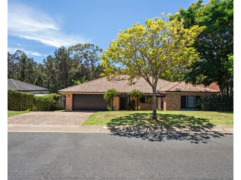 34 Greenbank Circuit, Carrara QLD 4211