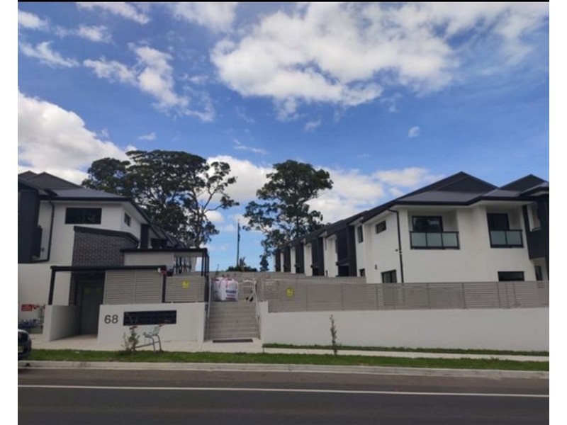 68 Adderton Rd, Carlingford NSW 2118