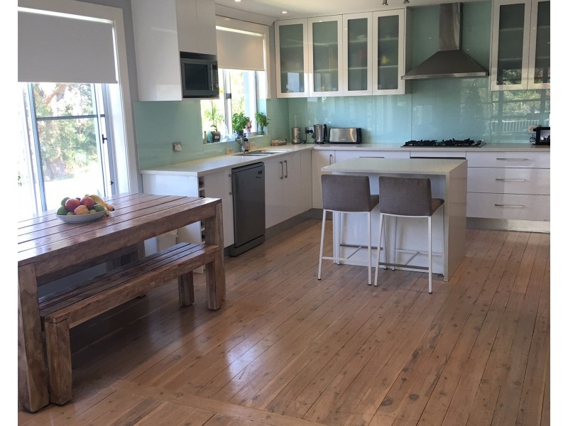 3 Newby Place, Wheeler Heights NSW 2097