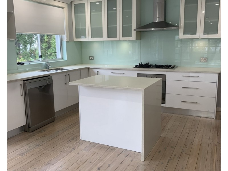 3 Newby Place, Wheeler Heights NSW 2097