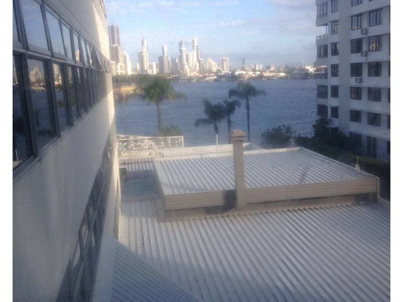 408/2 Barney Street, Southport QLD 4215