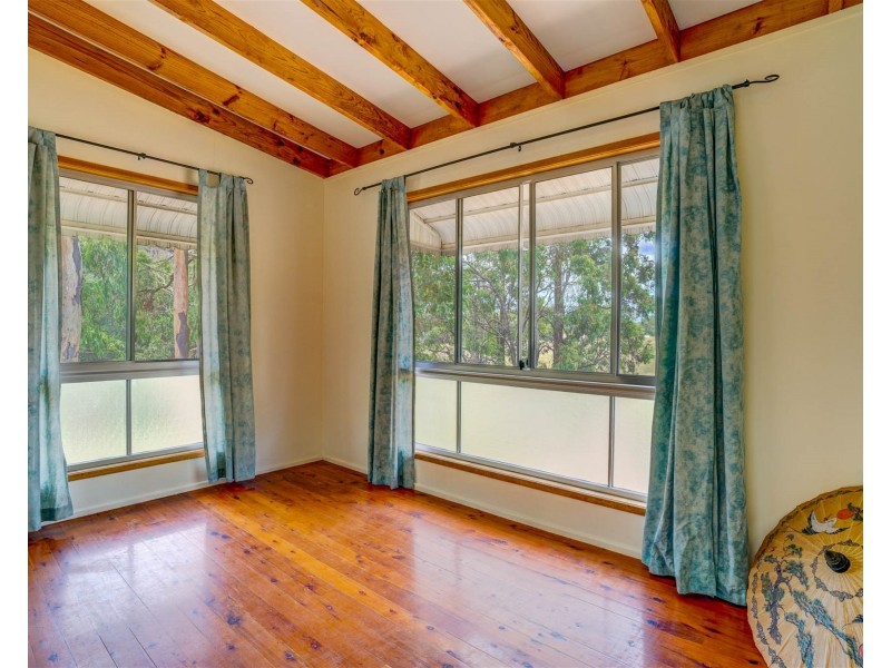 24 Carissa Street, Russell Island QLD 4184