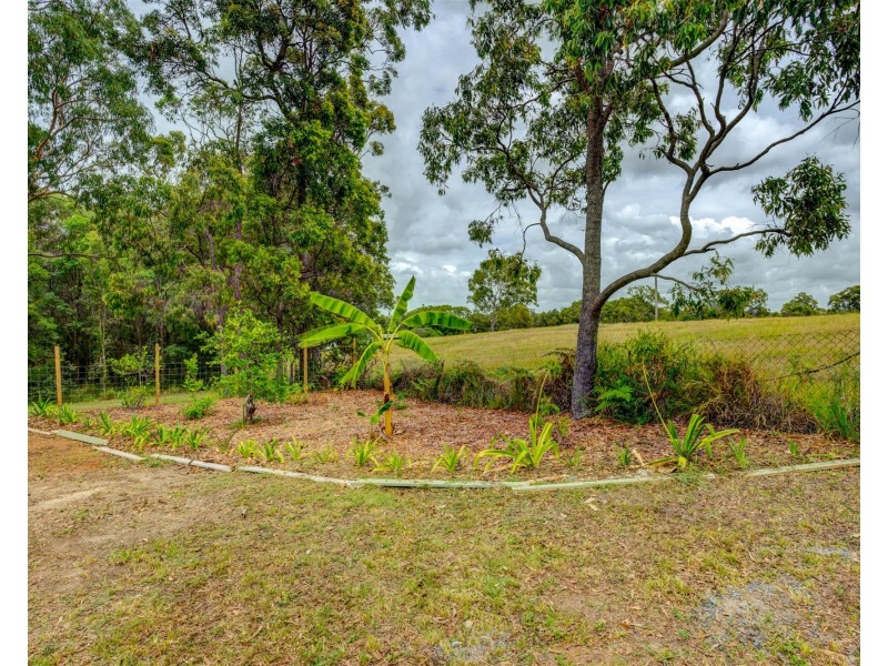 24 Carissa Street, Russell Island QLD 4184