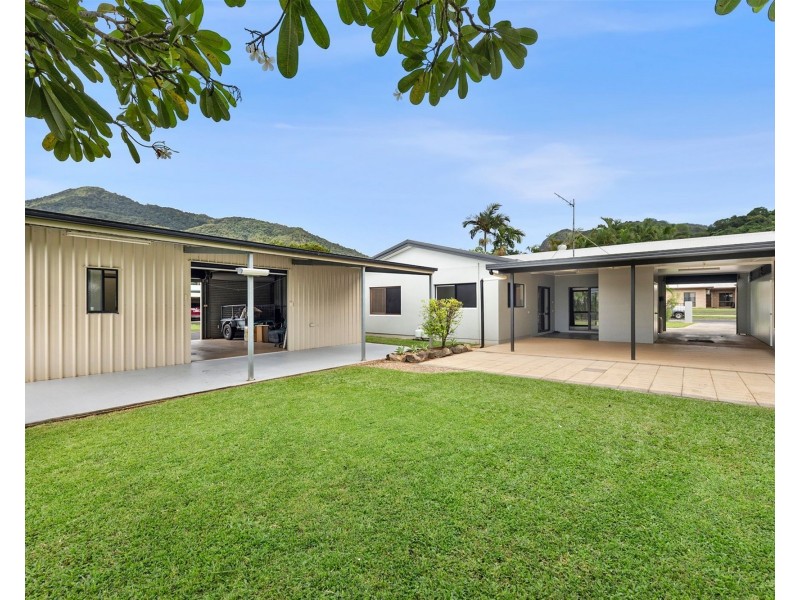 40 Impey Street, Caravonica QLD 4878