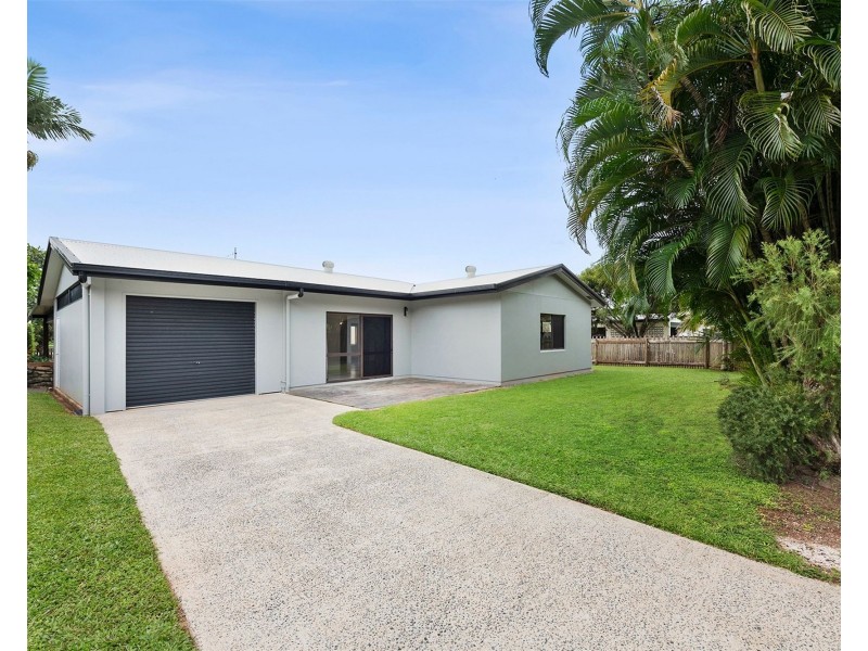 40 Impey Street, Caravonica QLD 4878