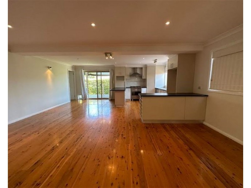 13 Simone Crescent, Casula NSW 2170