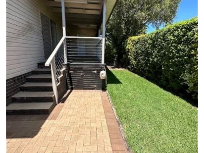 13 Simone Crescent, Casula NSW 2170