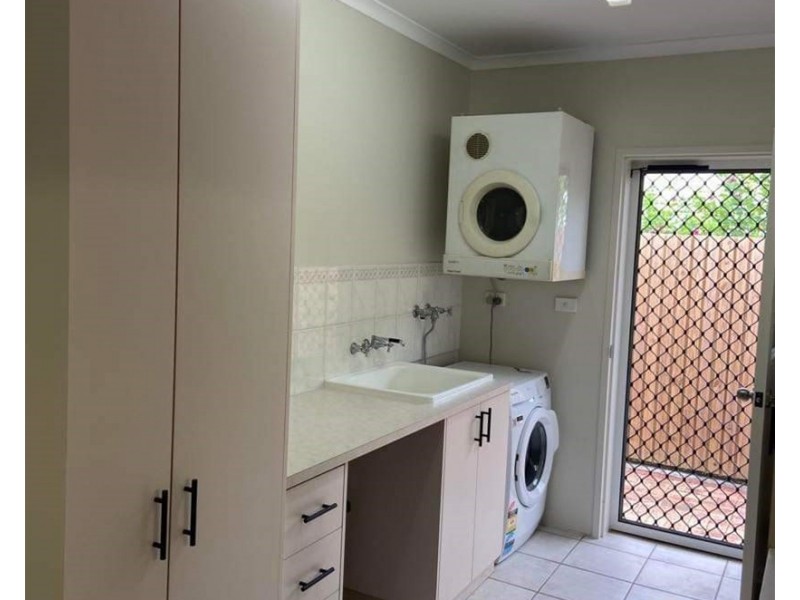 124 Loridan Drive, Brinsmead QLD 4870