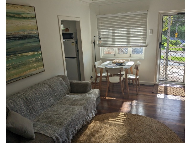 1/36 Garrick Street, Coolangatta QLD 4225