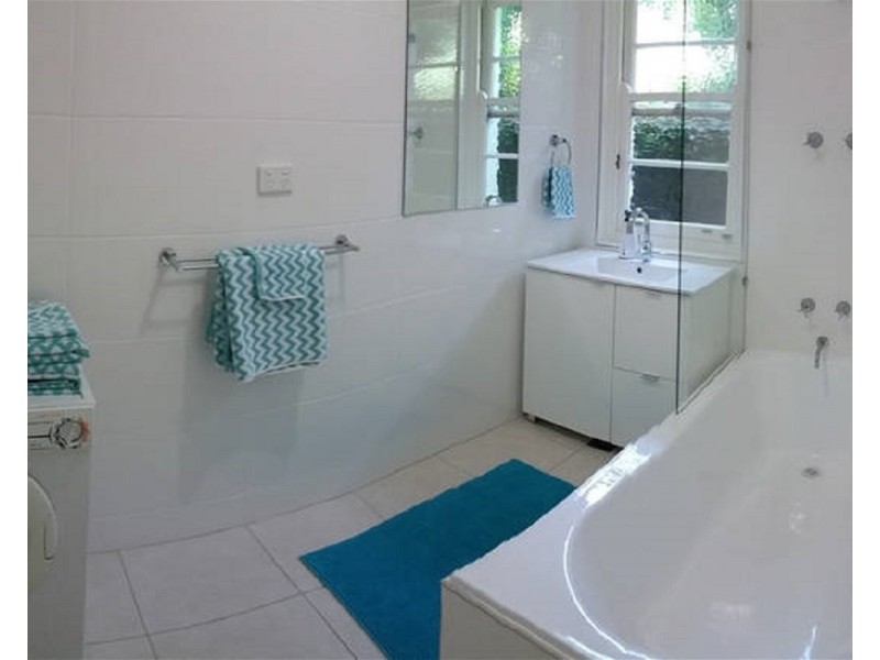 1/36 Garrick Street, Coolangatta QLD 4225