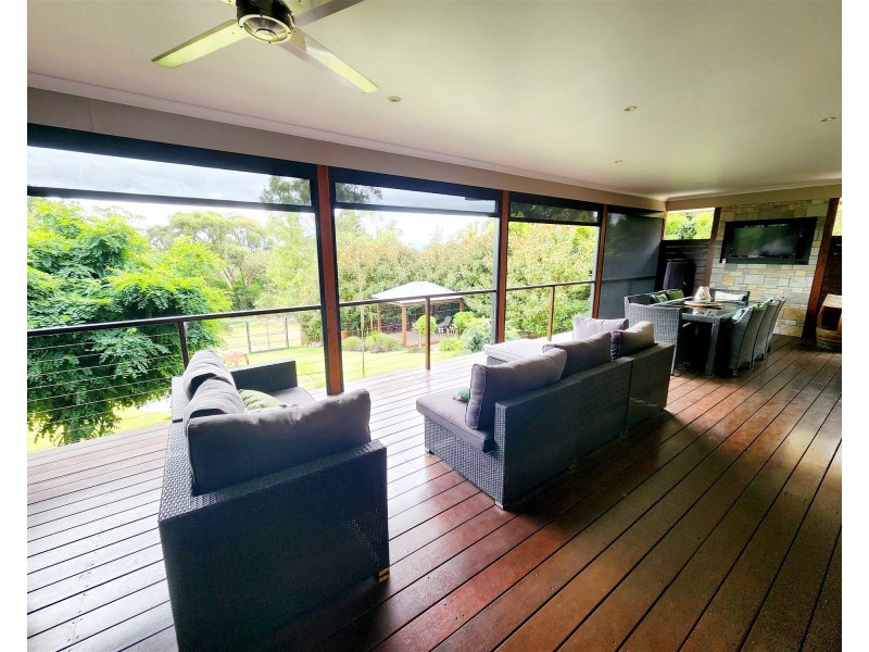 45 Fairway Drive, Newborough VIC 3825