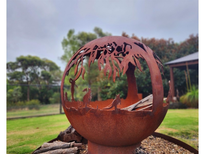 45 Fairway Drive, Newborough VIC 3825