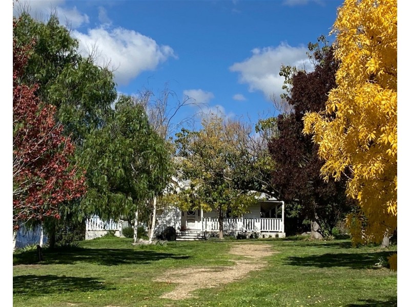 70 Caves Road, Wee Jasper NSW 2582