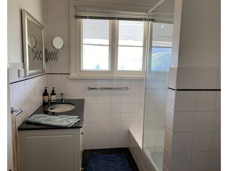 70 Caves Road, Wee Jasper NSW 2582