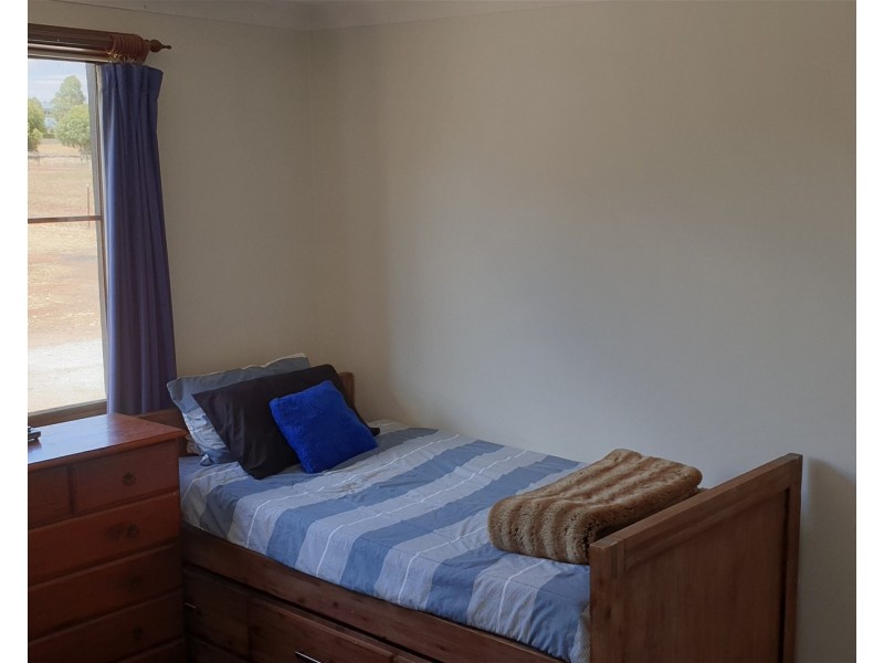 90  Withers Street, Northam WA 6401