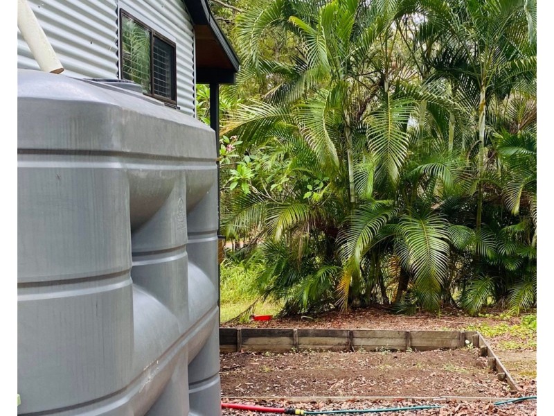 19 Nectar Street, Lamb Island QLD 4184