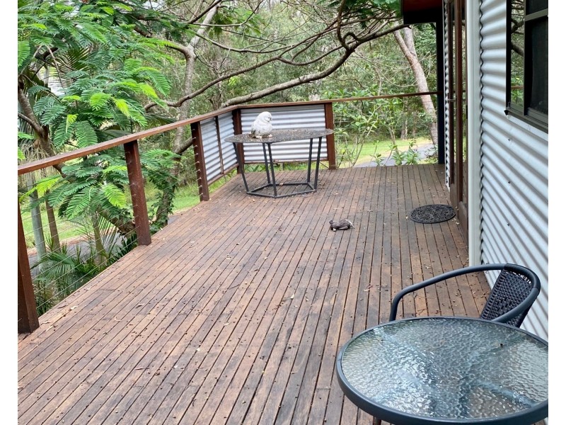 19 Nectar Street, Lamb Island QLD 4184