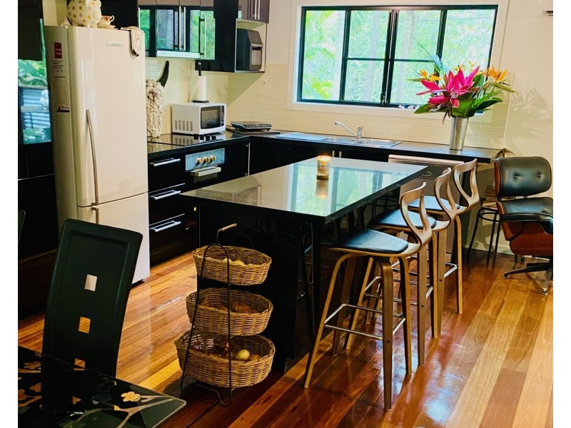 19 Nectar Street, Lamb Island QLD 4184