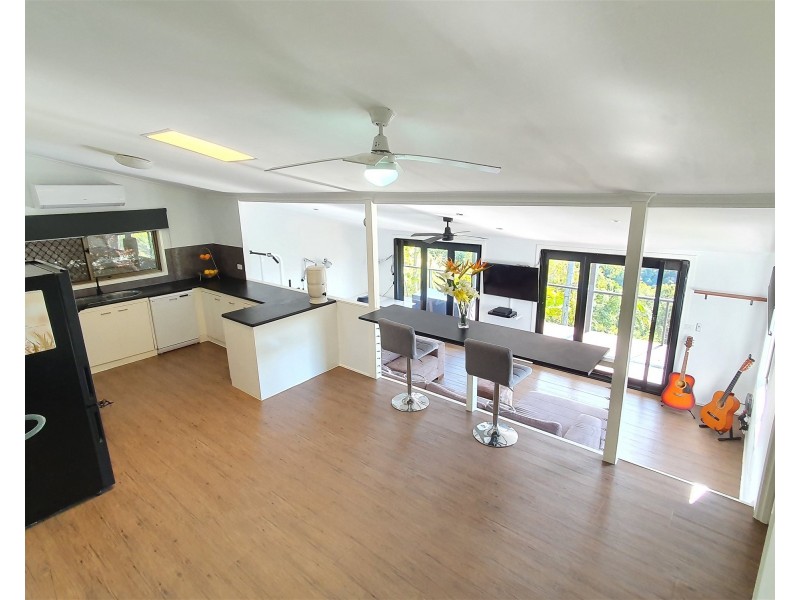 76 Peninsula Drive, Bilambil Heights NSW 2486