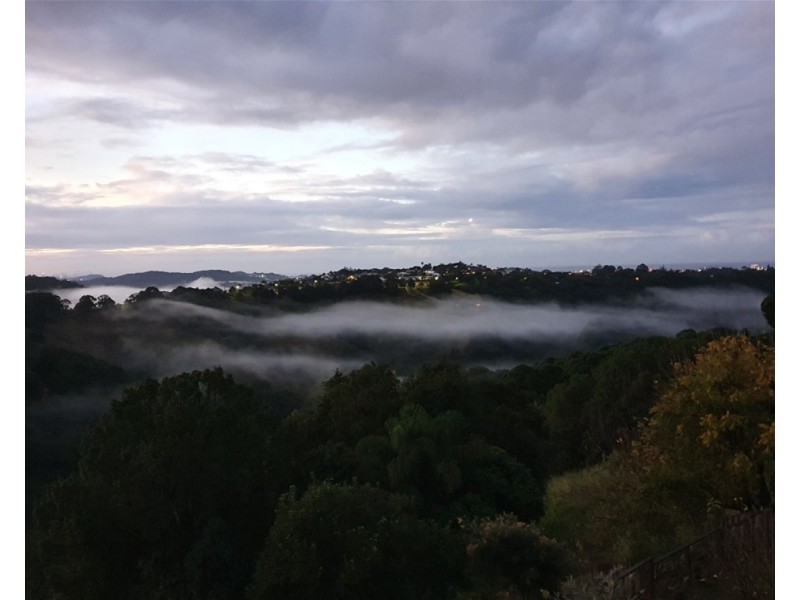 76 Peninsula Drive, Bilambil Heights NSW 2486