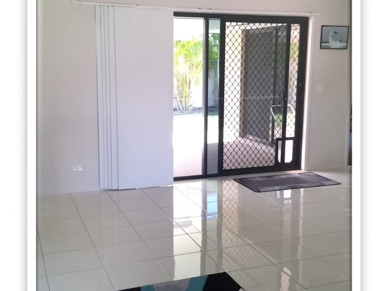 15 Kassidy Drive, Emerald QLD 4720