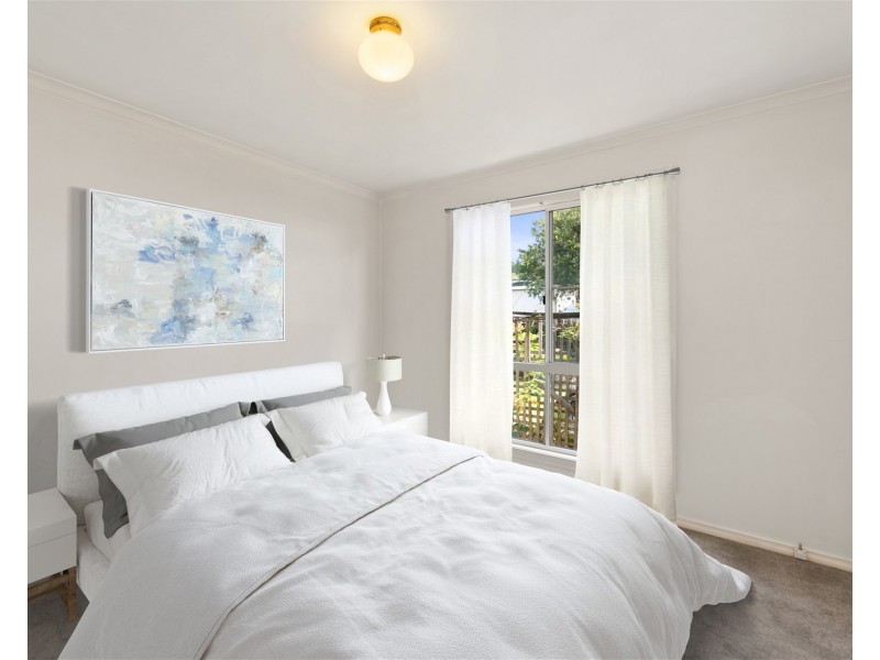 215/9 Milpera Road, Green Point NSW 2251