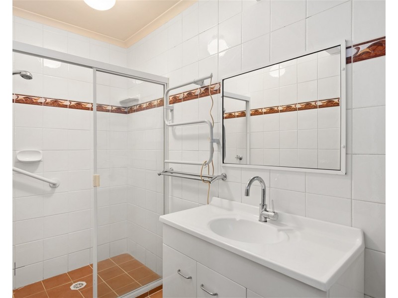 215/9 Milpera Road, Green Point NSW 2251