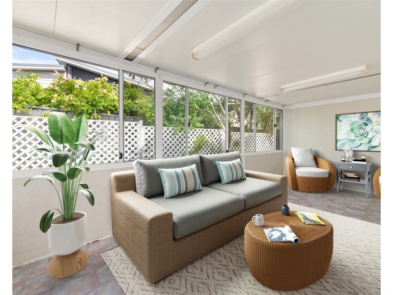 215/9 Milpera Road, Green Point NSW 2251