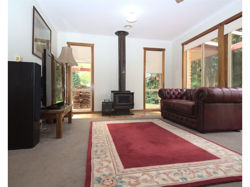 5 Elizabeth Close, Drouin VIC 3818