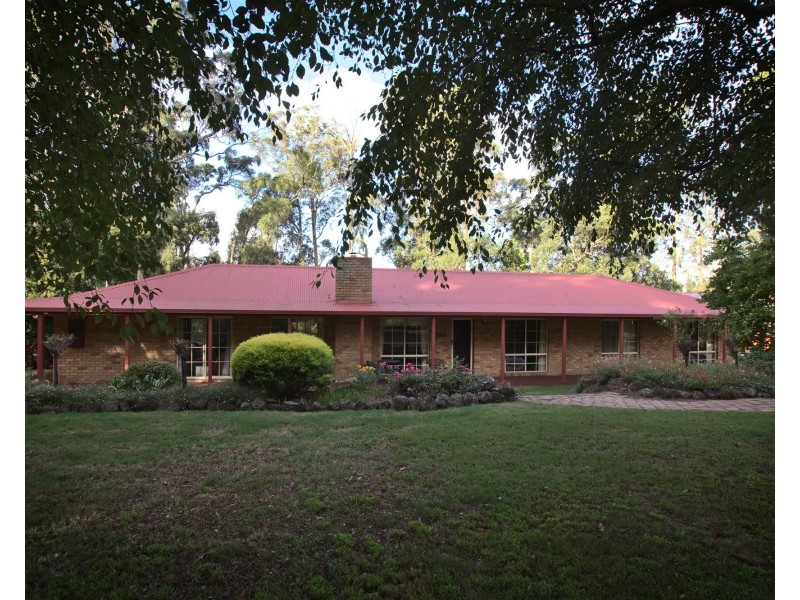 5 Elizabeth Close, Drouin VIC 3818