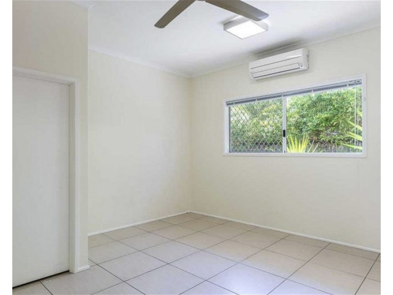 1/26 Rutherford Street, Yorkeys Knob QLD 4878