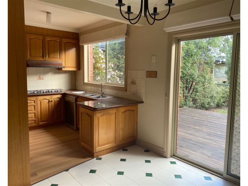 33 Hartley Crescent, Greenvale VIC 3059