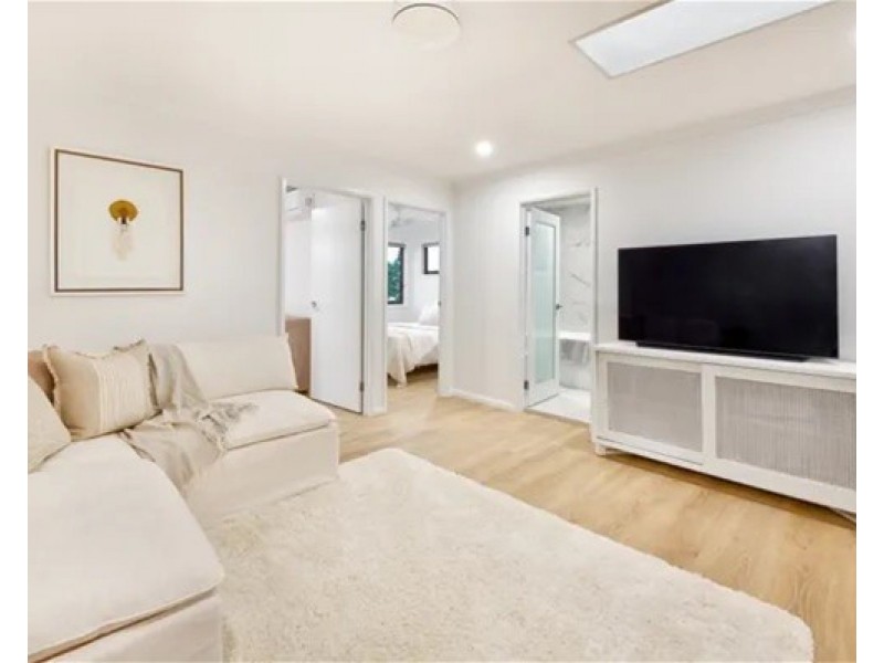 Hope Island QLD 4212