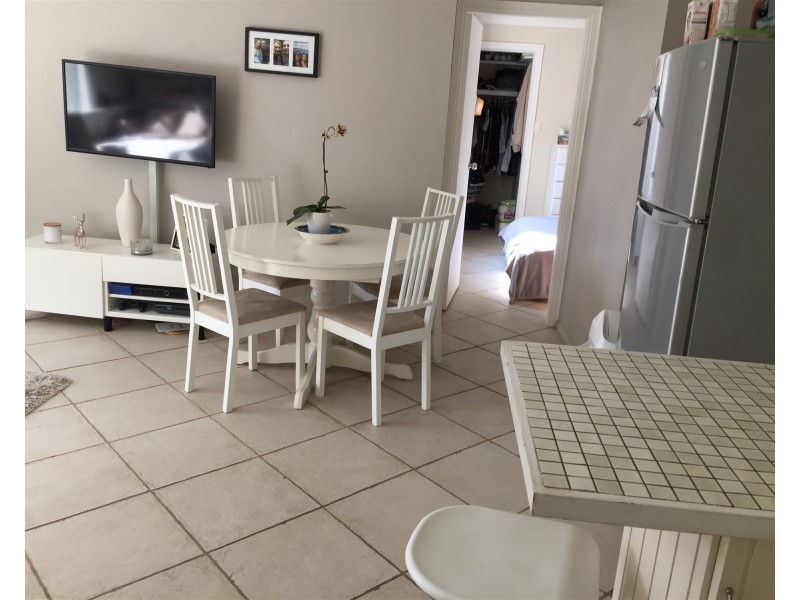 Granny Flat only/4a Princes Promenade, Seaforth NSW 2092